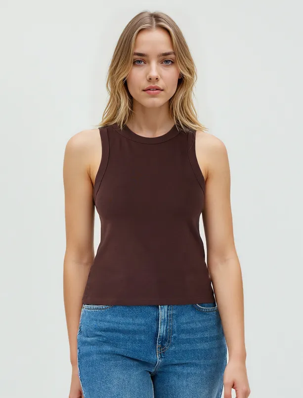 Women  Round Neck Slim Fit Sleeveless Knitted Tank Top