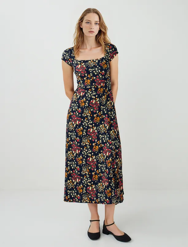 Bayan  Dar Kesim Kare Yaka Floral Desenli Midi Elbise