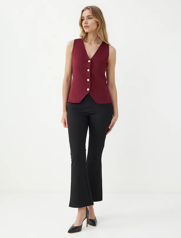 Women Claret Red Narrow Cut Shiny Button Detailed Sweater Vest