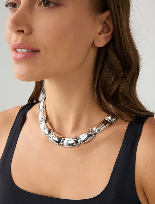 Women Grey Metal Rectangular Adjustable Necklace