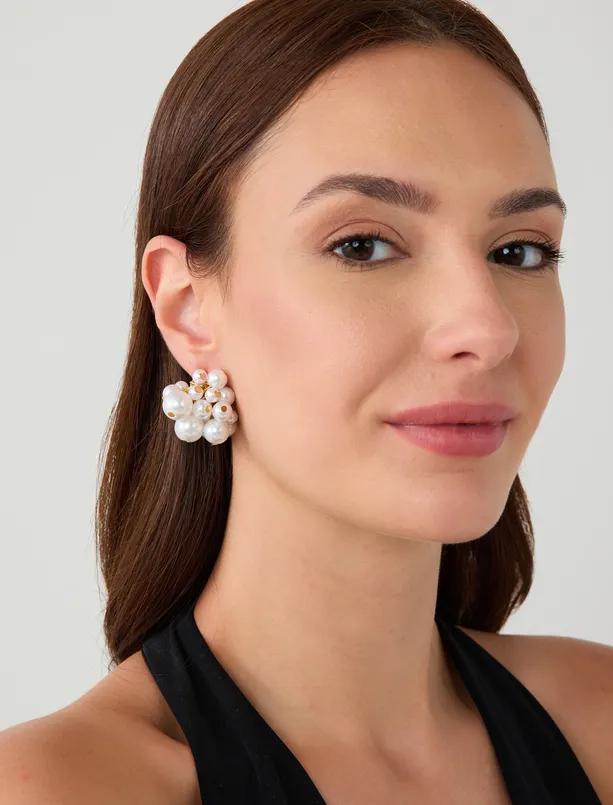 Women Grey Elegant Earrings with Multiple Pearl Details