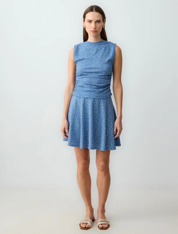 Women Blue Boat Neck Sleeveless Polka Dot Knitted Blouse