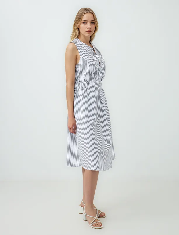 Women Dark Blue 100% Cotton Sleeveless Open Neck Line Patterned Woven Midi Dress