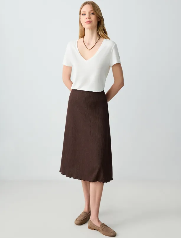 Women Brown Relaxed Fit Regular Waist Midi Knitted Skirt