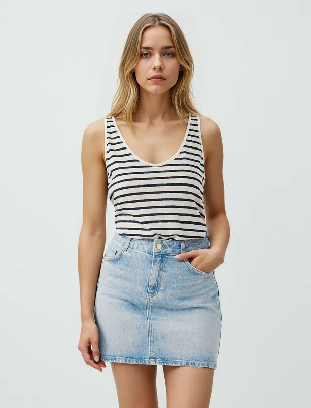 Bayan  %100 Pamuk Düz Kesim Normal Bel Mini Denim Etek