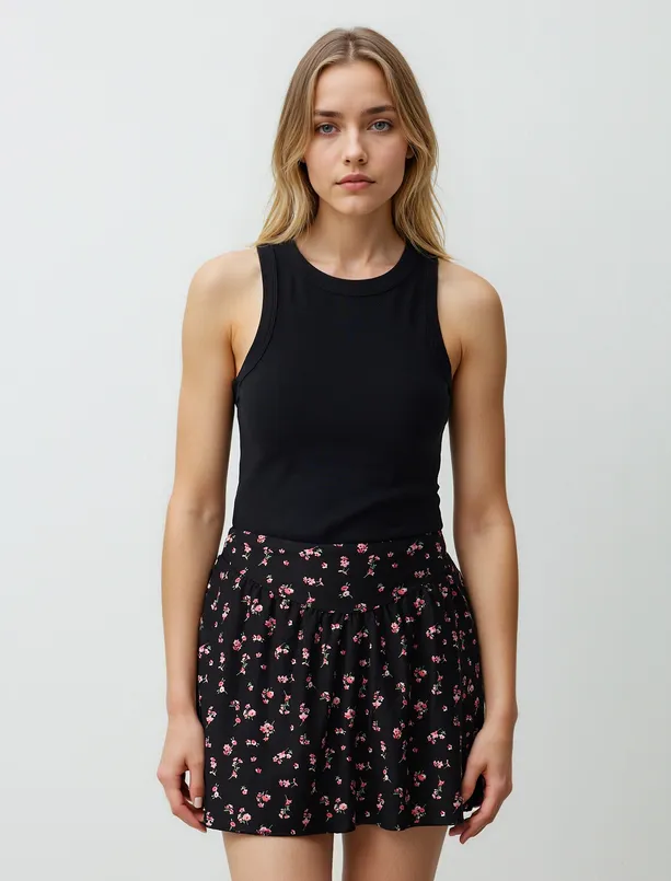 Women Black Regular Waist Floral Patterned Knitted Mini Skirt