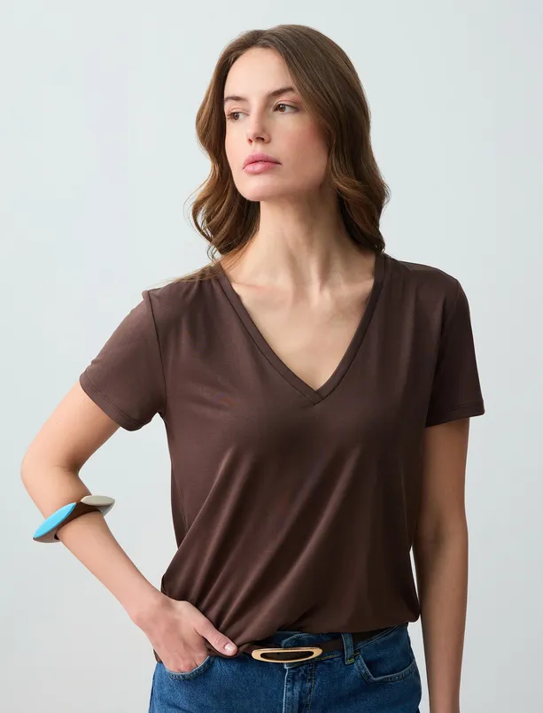 Women  V-Neck Short Sleeve Knitted Modal T-Shirt