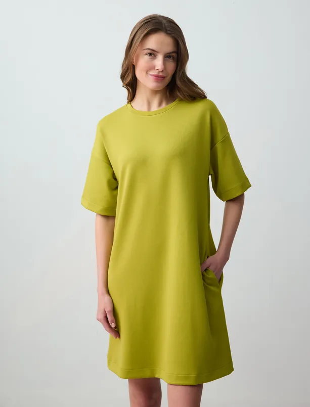 Women  Relaxed Fit Crew Neck Elbow Sleeve Knitted T-Shirt