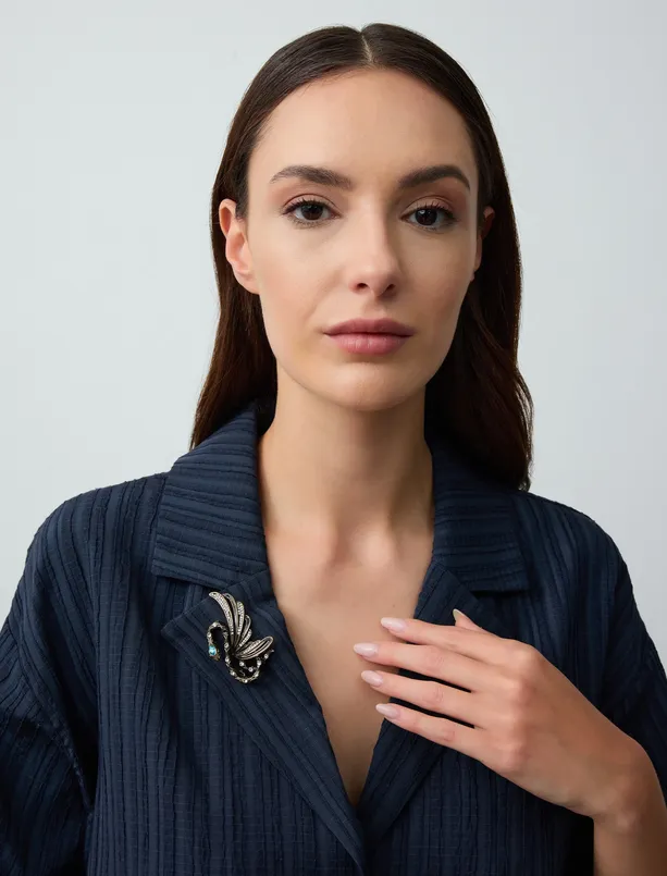 Women Brown Snake Figured Brilliant Stone Brooch