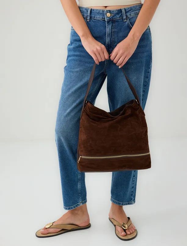 Women Brown Leather Shoulder Bag with Adjustable Strap and Zipper Detail