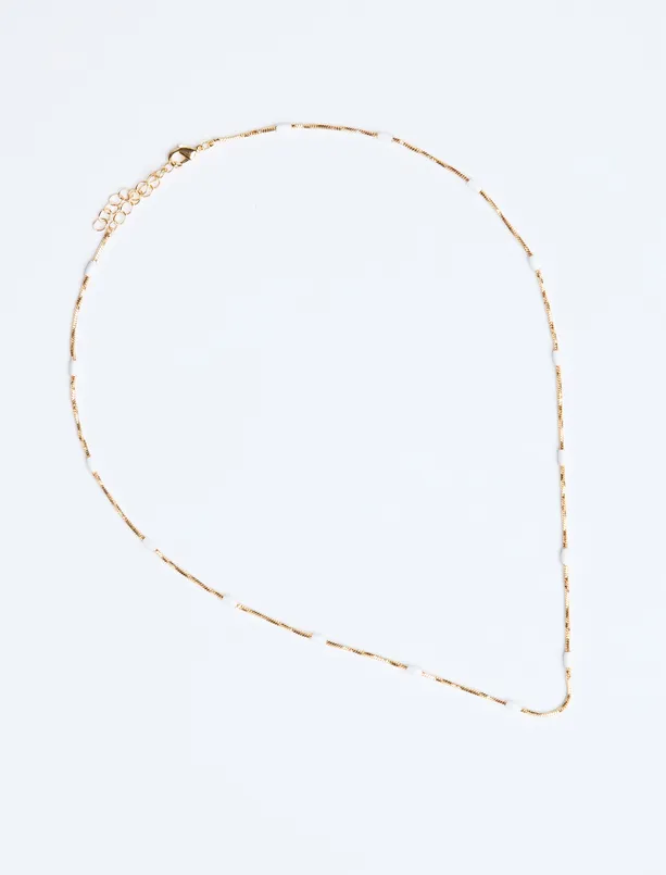 Women  Adjustable Necklace with Fine Stone Details