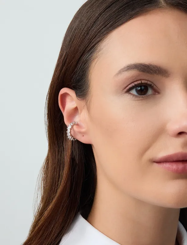 Women  In-Line Shiny Stone Detailed Joint Earrings