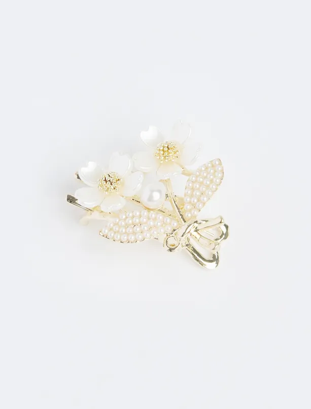 Women White Flower Detailed Buckle