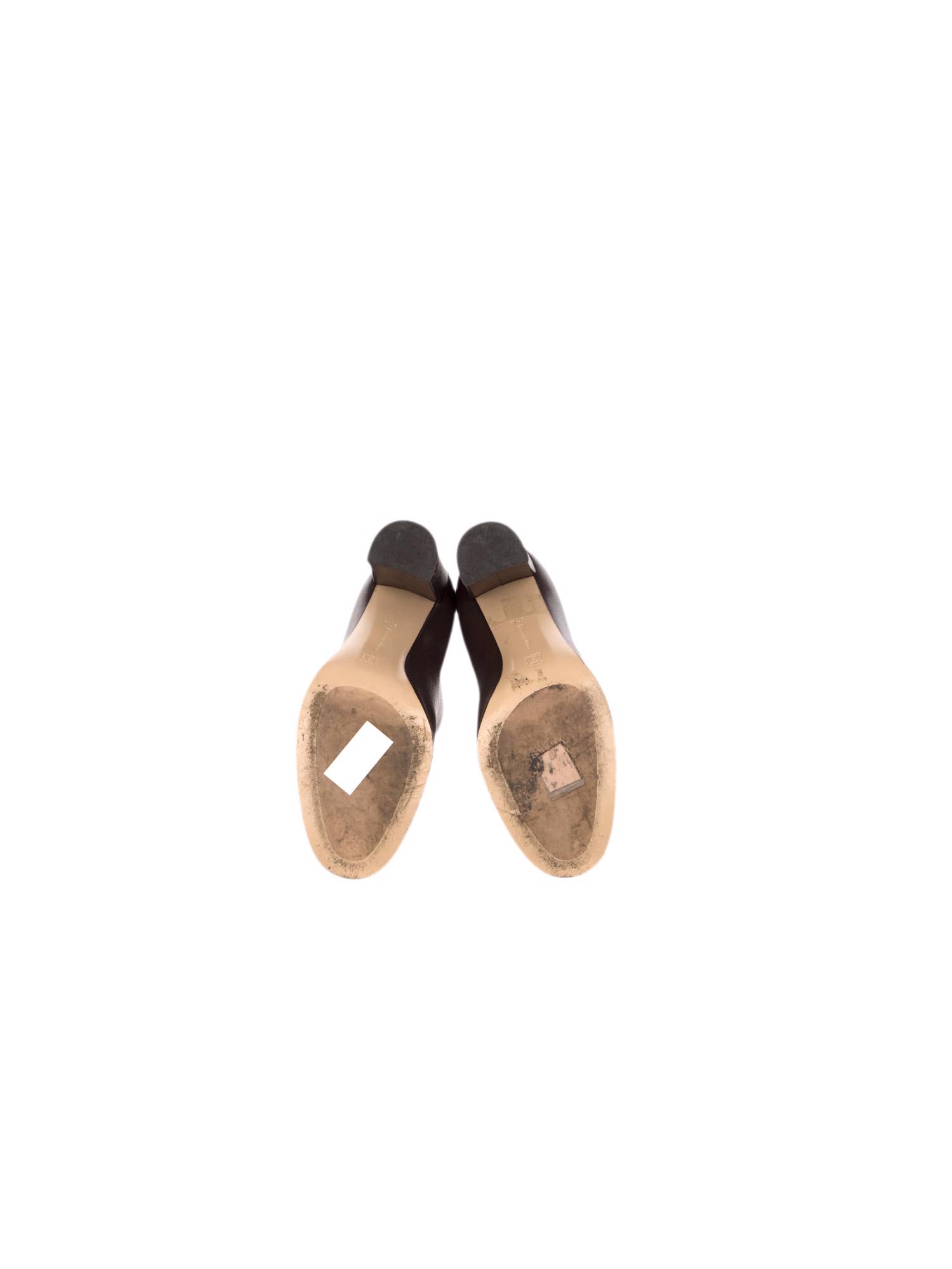 Bayan Kahve GIANVITO ROSSI BOT