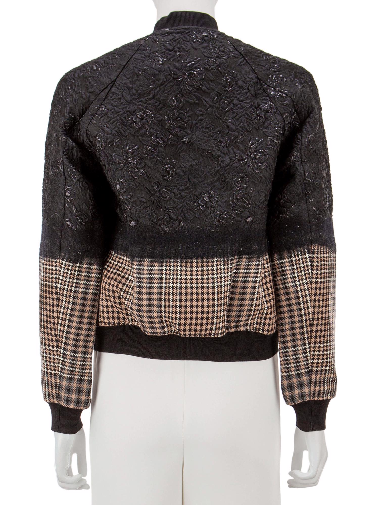 Bayan Siyah PHILLIP LIM MONT