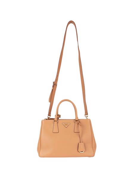 PRADA ÇANTA
