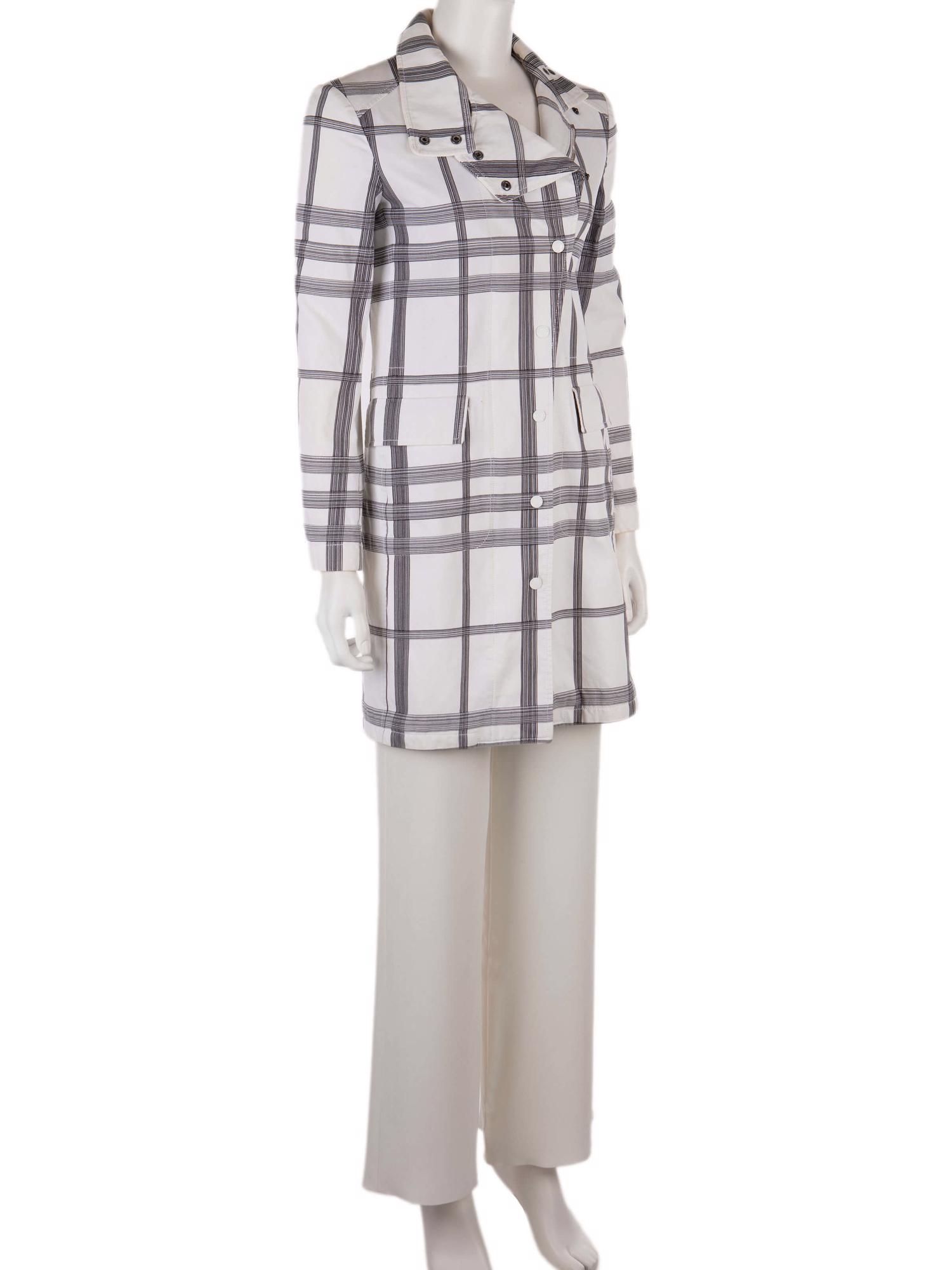 Bayan Beyaz BURBERRY PARDÖSÜ