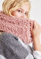 Women Bordeaux Furry Scarf