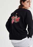 Bayan Siyah Sırtı Nakış Detaylı Sweatshirt