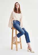 Bayan Krem Dantel İşlemeli Crop Bluz