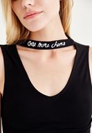 Bayan Siyah Choker Detaylı Yarım Bluz