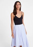 Women Black Crop Top with V Neck