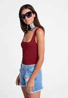 Women Bordeaux Sweetheart Neck Tank Top