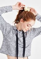 Bayan Gri Kapüşonlu Uzun Kollu Sweatshirt