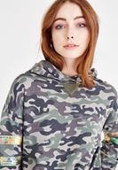 Bayan Çok Renkli Kamuflaj Desenli Sweatshirt
