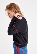 Bayan Siyah V Yaka Omuz Detaylı Sweatshirt