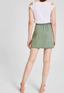 Bayan Yeşil Önü Düğmeli Mini Etek ( TENCEL™ )