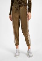 Bayan Yeşil Yumuşak Tuşeli  Jogger Pantolon