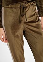 Bayan Yeşil Yumuşak Tuşeli  Jogger Pantolon