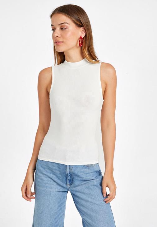 Balıkçı Yaka Atlet ve Culotte Denim Pantolon Kombini