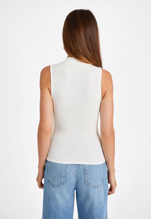 Balıkçı Yaka Atlet ve Culotte Denim Pantolon Kombini
