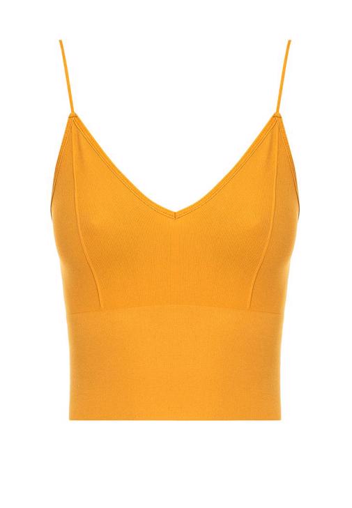 İnce Askılı Crop Top ve Kargo Pantolon Kombini