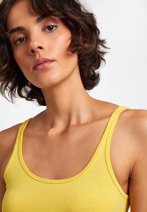 Yellow U-Neck Basic Top Online Shopping | OXXOSHOP