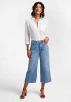 Halter Yaka Dikişsiz Crop Top ve Denim Pantolon KombiniHalter Yaka Dikişsiz Crop Top ve Denim Pantolon Kombini