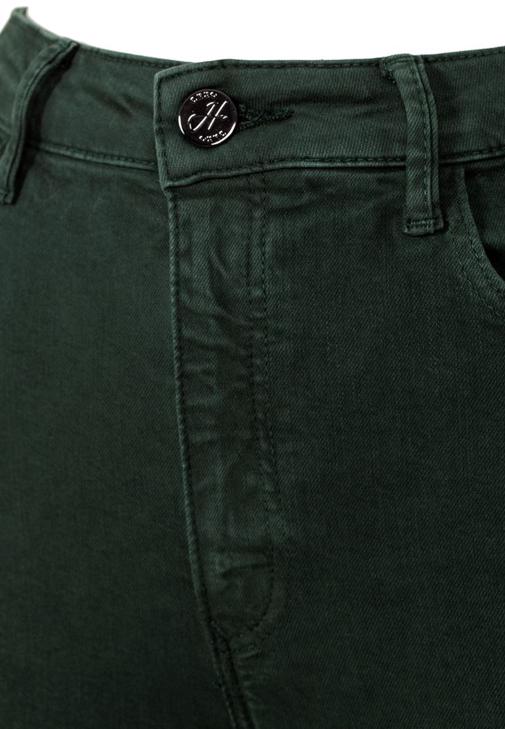 Yüksek Bel Pantolon ve Tek Omuz Crop Top Kombini