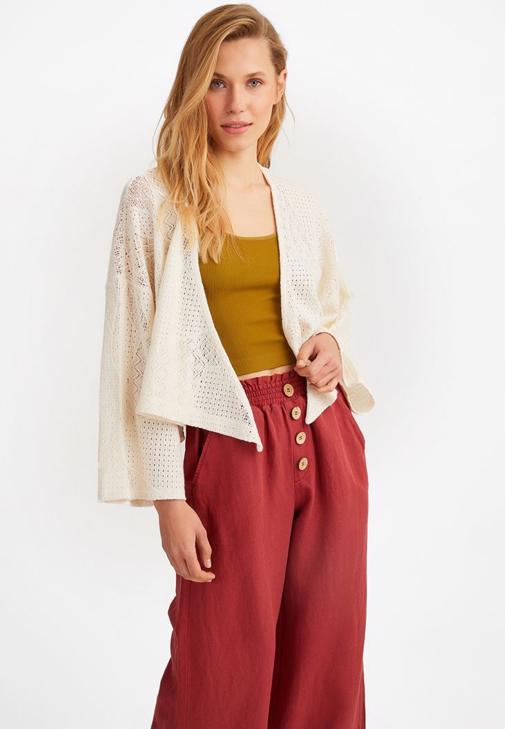 Crop Bluz ve Şort Kombini