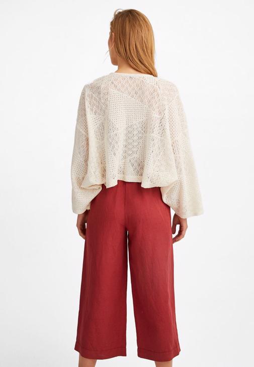 Crop Bluz ve Şort Kombini