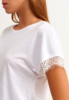 Women White Boat-neck t-shirt with lace detail