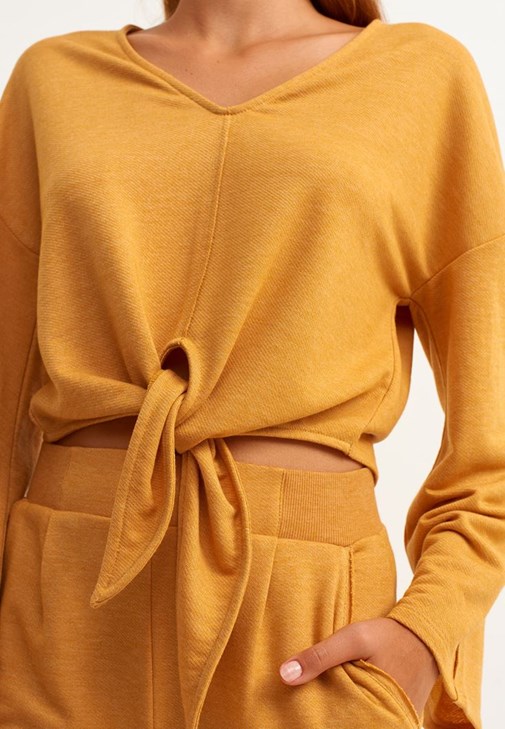 Batik Sweat Elbise ve Bağcıklı Postal Kombini