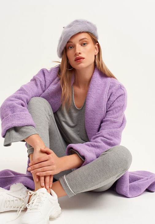 Bağlamalı Crop Sweat ve Pileli Sweat Pantolon Kombini