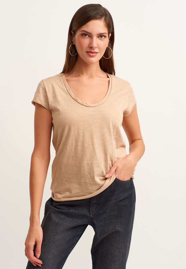 Women Beige Cotton U-neck T-shirt