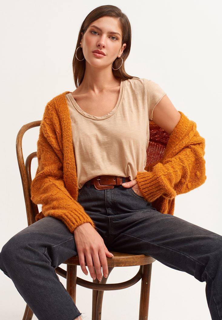 Women Beige Cotton U-neck T-shirt