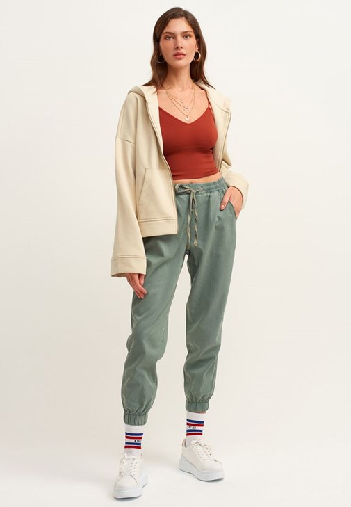 Loose-Fit Sweat Ceket ve Wide-Leg Pantolon Kombini