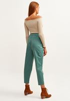 Bayan Yeşil Carrot-Fit Cepli Pantolon