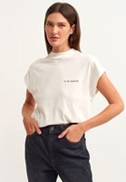 Bayan Krem High-Neck Baskılı Tişört