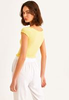 Women Yellow Seamless Crop T-Shirt